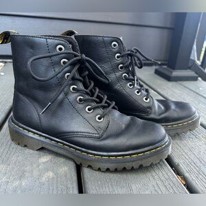 Dr. Martens Black Combat Boots | sz 8/8.5 | Biker Moto Goth 90’s